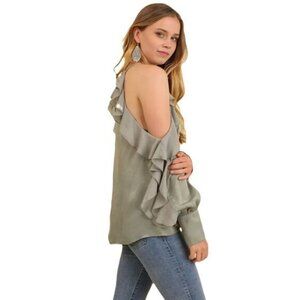 Umgee Cold Shoulder Top Ruffle Gray‎ Small NWOT